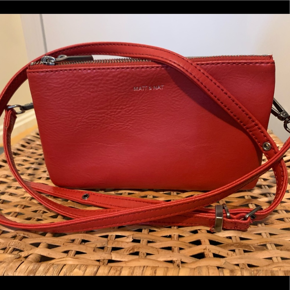 Matt and Nat Red Crossbody